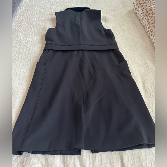 Lululemon Athletic Women’s 3 in 1 Black Quickchange Sleeveless Convertible Vest - Picture 10 of 17